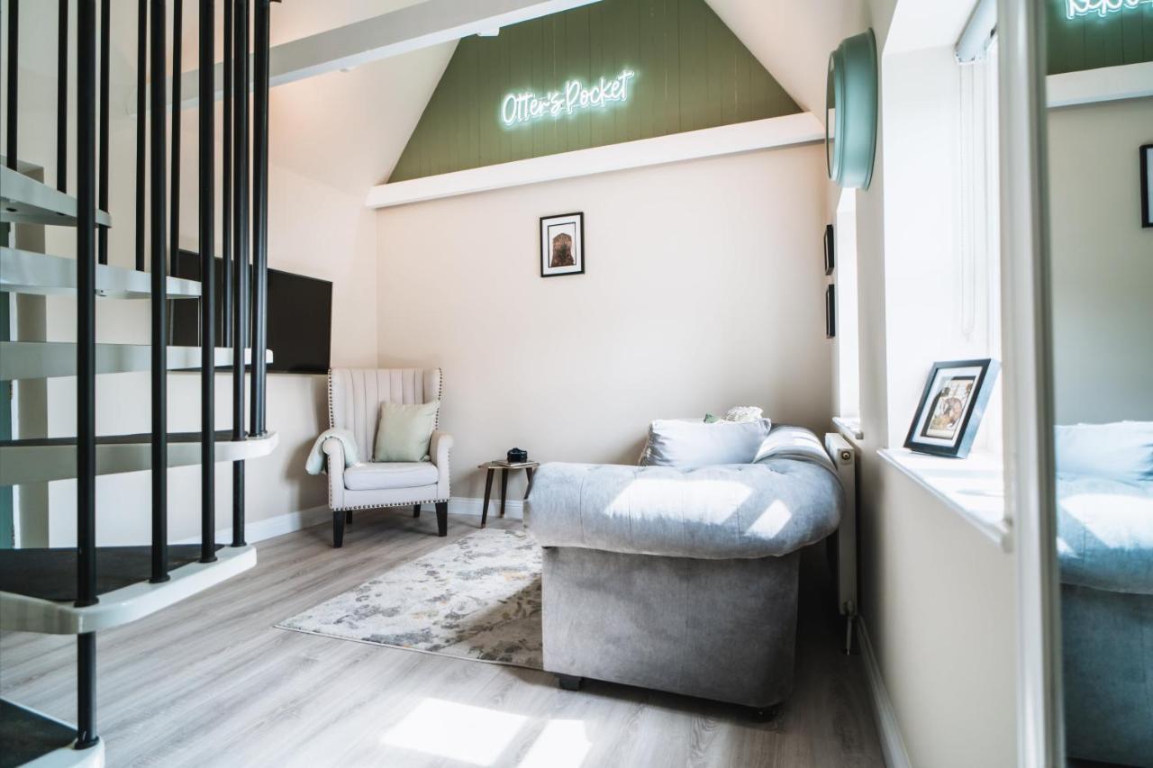 Otter'S Pocket Apartment แบลนด์ฟอร์ดฟอรัม ภายนอก รูปภาพ